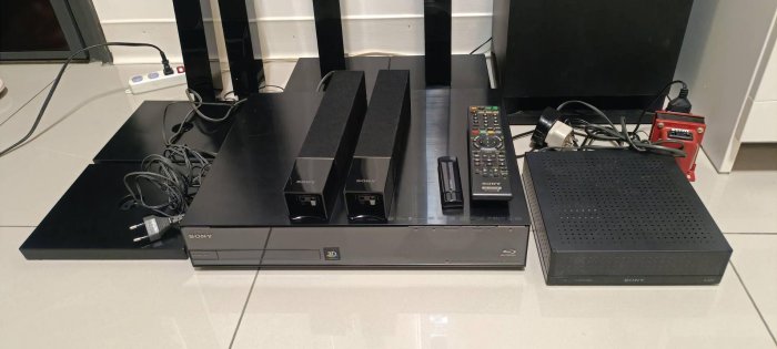 音響喇叭SONY BDV-IZ1000W藍光家庭劇院 有盒裝 二手 八里自取