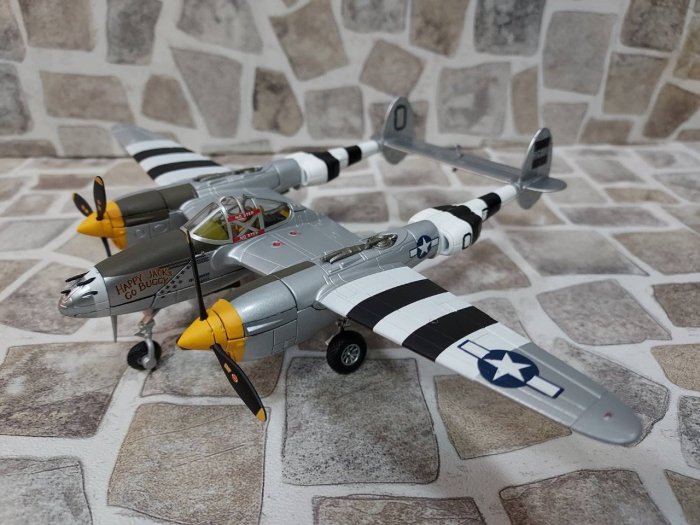 宗鑫 1/72 Corgi AA36616 Lockheed P38 J 閃電式雙引擎戰鬥機 美軍陸航隊塗裝