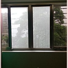 隱形鐵窗~ 安全防護網  ..防墜網~ 得馨曬衣架~ 預防鴿子~