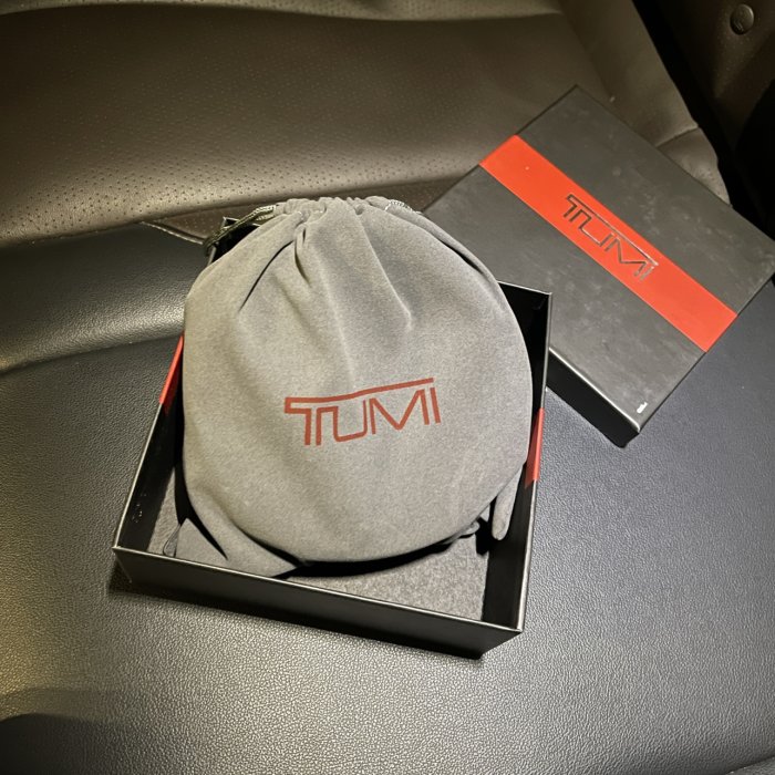 ＊米猜Shop＊TUMI 男士彈道尼龍皮革針扣休閑商務皮帶腰帶15945禮盒裝5個尺寸