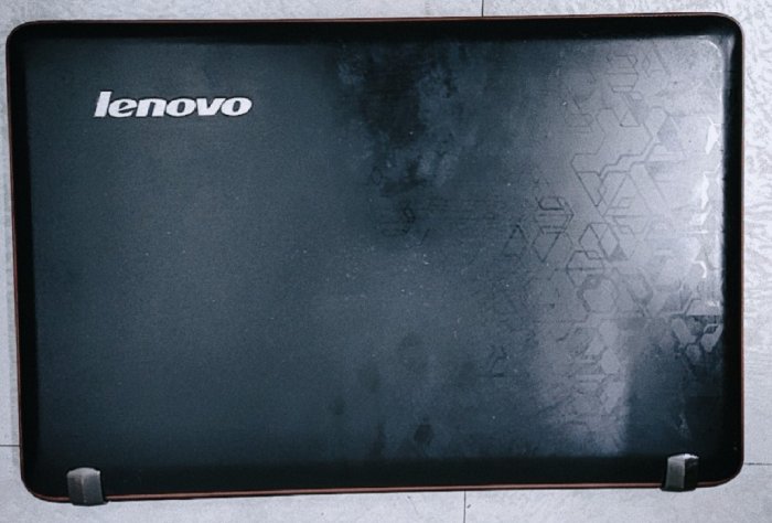 LENOVO Y560 i7 15.6吋 筆電 故障 零件機