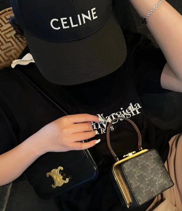 美國正品代購celine  新品 TRIOMPHE凱旋門老花小盒子包手拎包