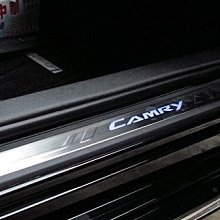 (柚子車舖) 豐田 2013-2018 CAMRY 7代/7.5代 LED 迎賓踏板 正廠件 可到府安裝 d