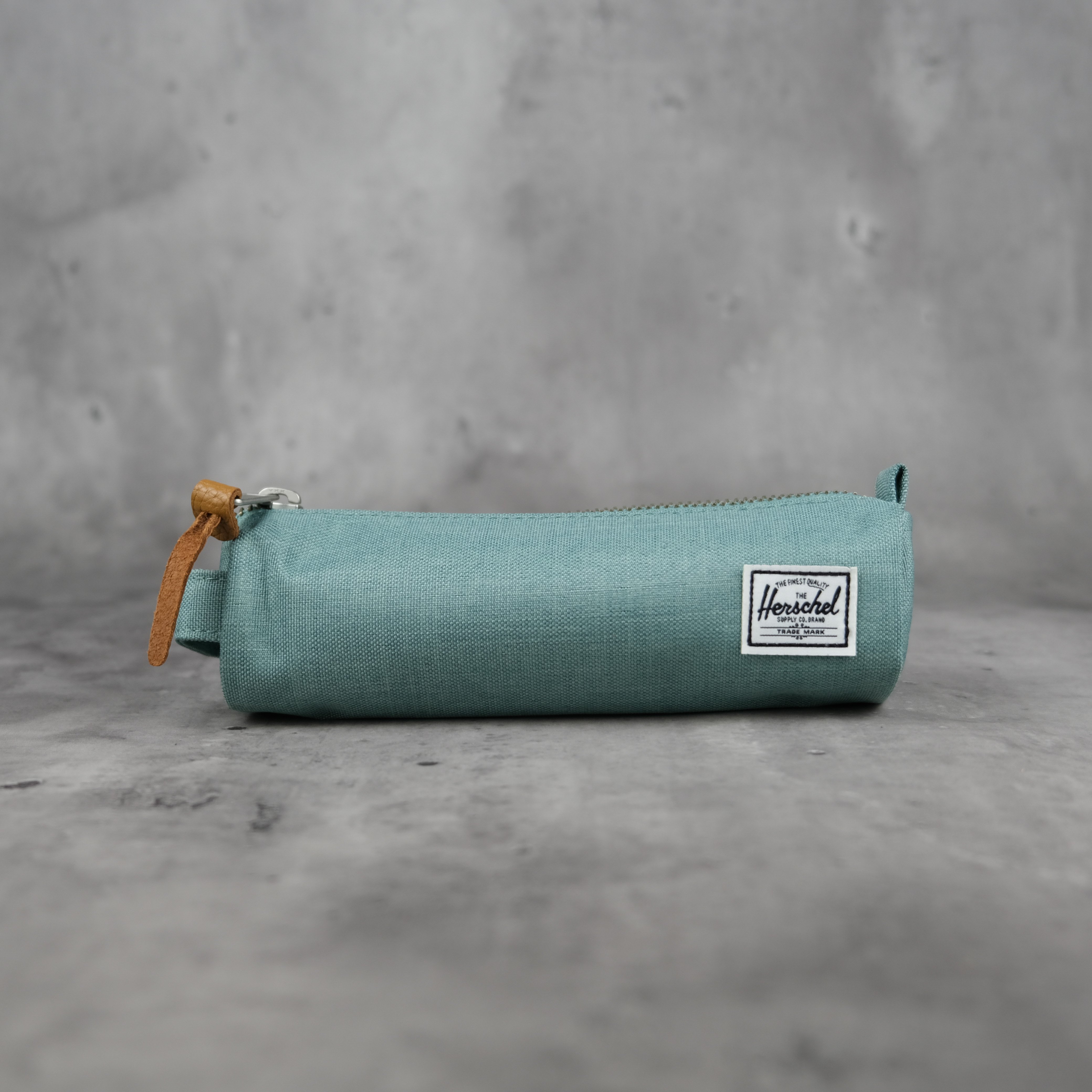 Herschel Settlement XS Pencil Case Blue