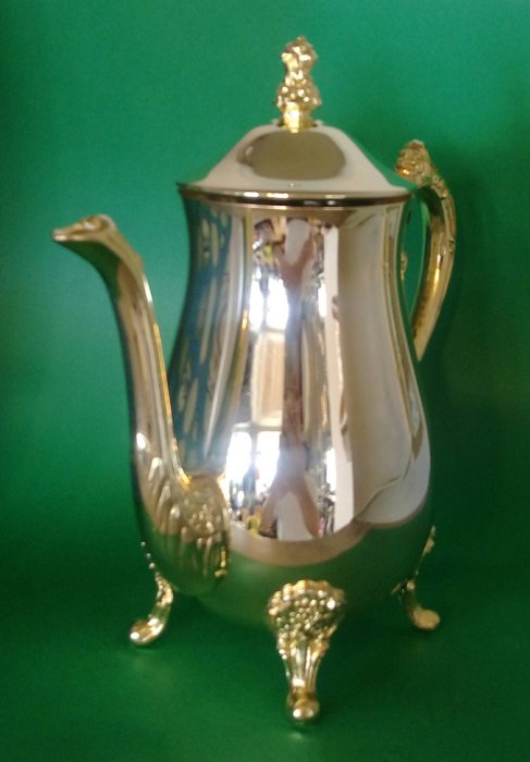 273 高級歐洲鍍金壺 Gold Plated Ornate Etched Coffee Pot