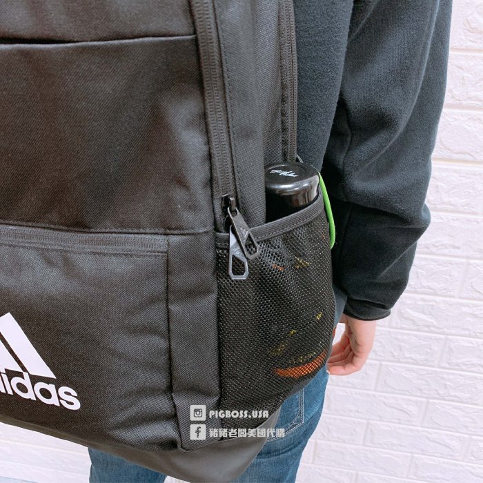 【豬豬老闆】ADIDAS BACKPACK 黑白色 LOGO 水壺袋 運動背包 後背包 書包 筆電包 DM2909