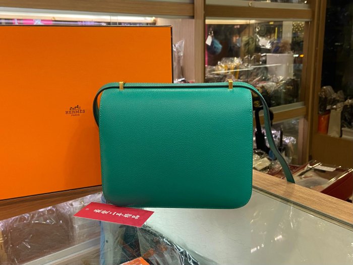 ☆最愛二手精品☆ HERMES MINI CONSTANCE 18cm U1 愛馬仕維羅納綠色金釦肩背包斜背包迷你康康 18 D刻 XG7661