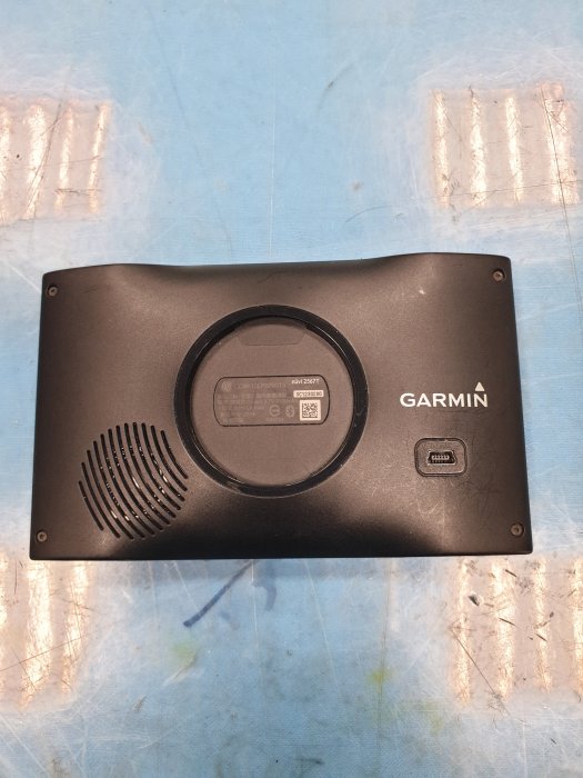 GARMIN NUVI 2567T 衛星導航  , 功能正常