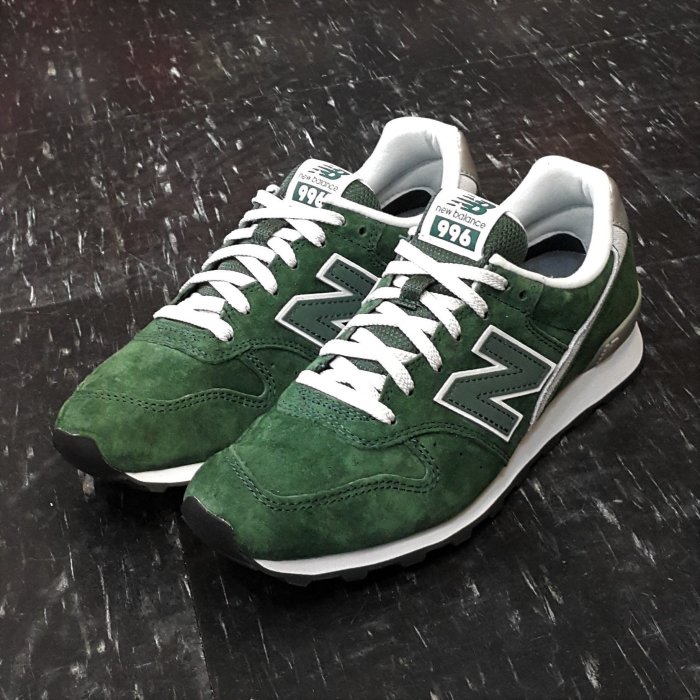 new balance nb 996 WR996LC 綠色 深綠色 森林綠 銀色 麂皮 復古 質感 慢跑鞋 8折優惠中