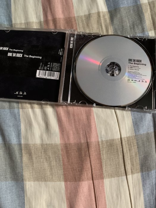 One OK Rock- 日版單曲 CD The Beginning 側標附