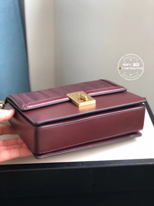 COACH 斜背包 HUTTON 89066 全新正品 蔓越梅紅色 皮革條紋 大款 鏈條包 NIKI 流浪包