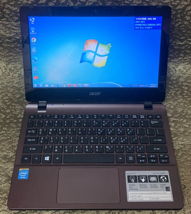 acer Aspire E3-111-C4ZN11吋四核輕薄筆電