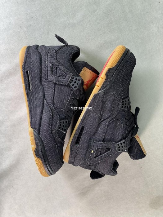 Air Jordan AJ4 Black CJ20   4  Levi’s x 男女鞋 AO2671-001