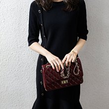 歐美 MO 新款 時尚鈕扣裝飾 修身五分袖魚尾針織連身洋裝 小黑裙 (E926)