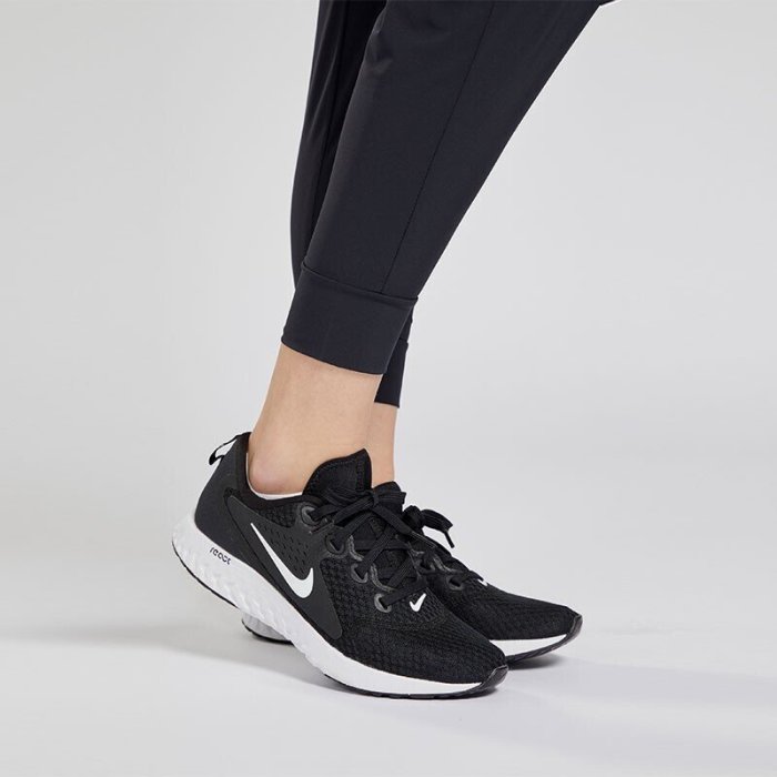 【Simple Shop】NIKE Bliss Lux 運動長褲 薄款 彈性 縮口長褲 黑色 女款 CV5849-010