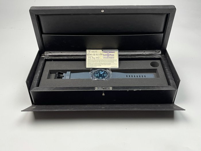 真品全新未使用 BR0392 Bell & Ross BR03-92 Blue Ceramic 飛行錶 rolex Omega