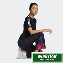 南◇2021 1月 ADIDAS CNY PANTS 長褲 GN4748 黑紅 側邊圖繪 亮彩 休閒 運動長褲