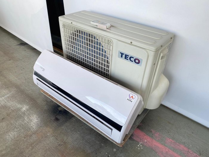 宏品全新二手家電器 AC012601H*東元5-6坪變頻分離冷氣(有遙控2.8KW)220V*冰箱 洗衣機 電風扇 除濕機 熱水器 沙發 床組 中古傢俱OA辦公