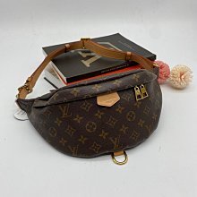 【哈極品】美品《Louis Vuitton LV老花字紋 手提 胸口包/腰包》