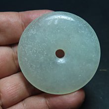 【競標網】天然漂亮袖玉大平安扣造型48mm(K06)(天天處理起標、價高得標、限量一件、標到賺到)