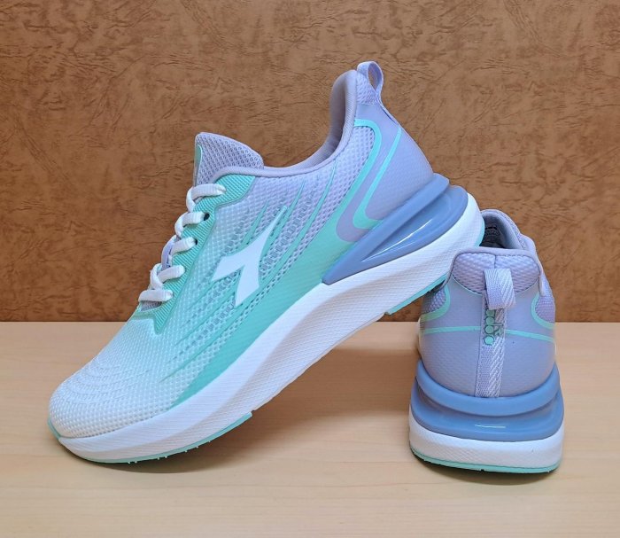 ✩Pair✩ DIADORA 精選鞋款 女鞋 慢跑鞋 透氣鞋面 穩定避震 DA31738 紫綠色 運動鞋 輕量好穿 寬楦