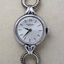 《寶萊精品》IWC 萬國表銀白圓型袖珍手動女子錶