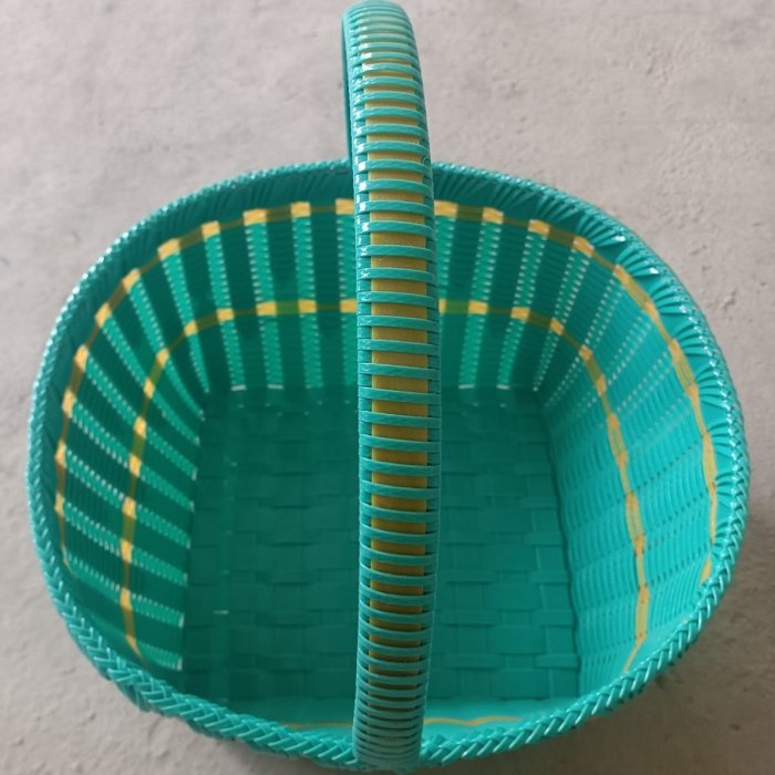四方形提手籃子,可以定制各種款式藤條編織;批發編織籃手編成品~特價