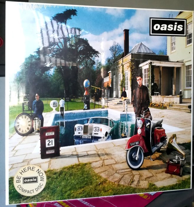 OASIS 綠洲合唱團 - Be here now(全球限量黑膠尺吋 CD Box Set)全新未拆封