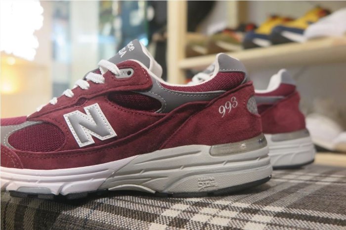 日貨代購CITY】New Balance MR993BU 993 美國製復古跑鞋酒紅限時特價