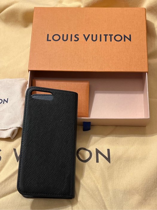 louis vuitton路易威登I Phone 6/6s LV Iphone7Plus 8Plus黑色皮革手機殼翻蓋壓花 手機殼