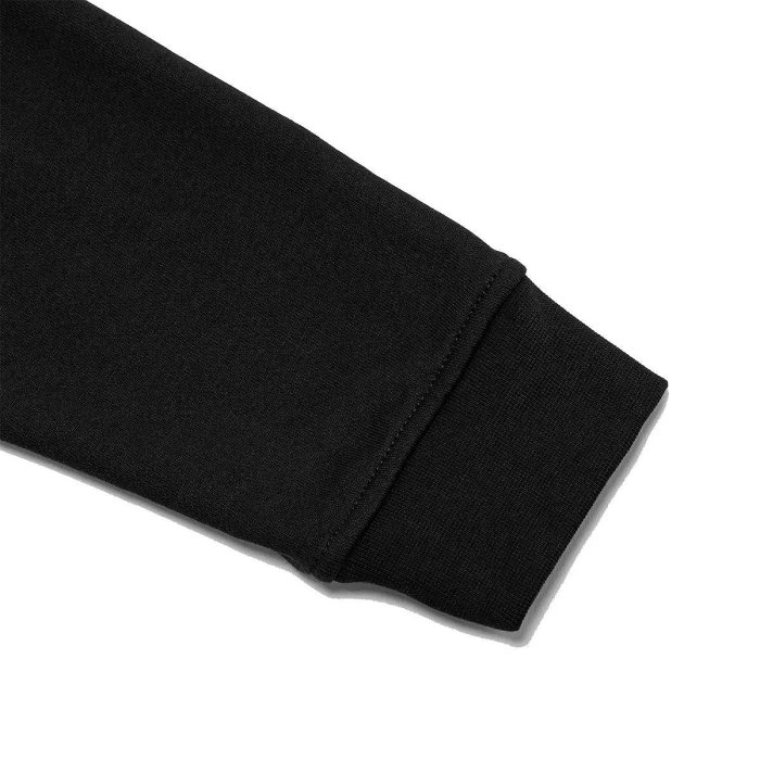 Armani Exchange 男長袖上衣  黑色  M尺寸  特價:3000元 品牌經典文字刺繡大 LOGO 設計