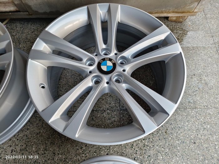 BMW F30 F31 原廠397 18吋鋁圈 5X120 E36 E46 E90 F30 F31.