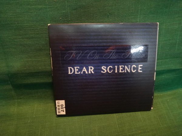 【愛悅二手書坊 CD-8】DEAR SCIENCE