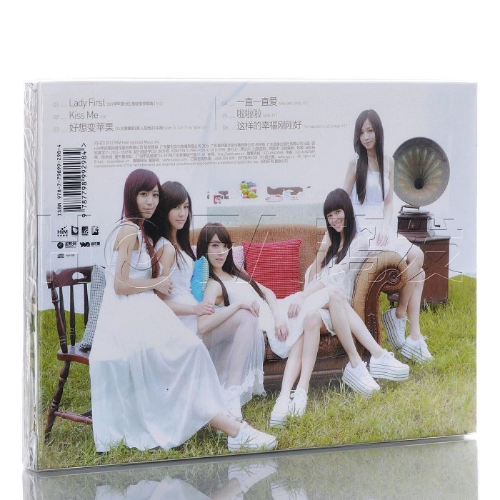 正版特惠 首張EP Popu Lady：一直一直愛 專輯 CD+68頁寫真冊