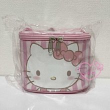 ♥小花花日本精品♥Hello Kitty 三麗鷗 手提化妝包~3