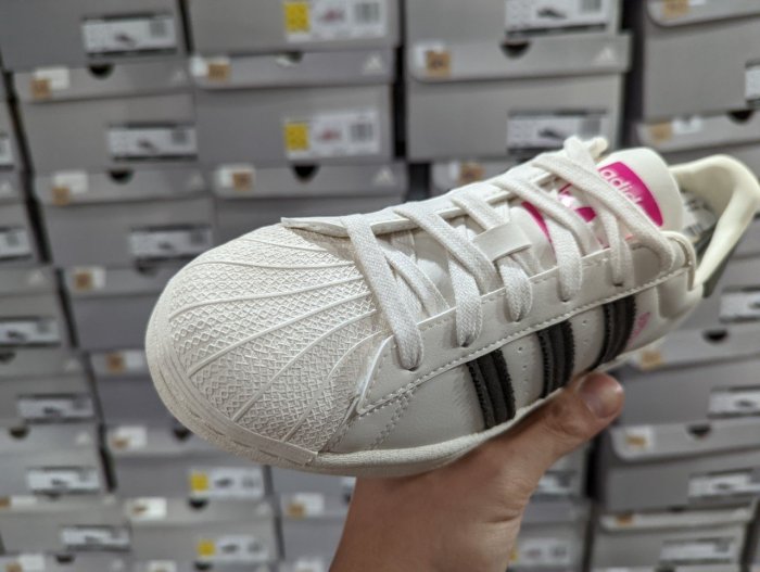 南◇2022 5月 adidas SuperStar 經典 大童鞋 白 黑 三條線 貝殼頭 三葉草  G3366