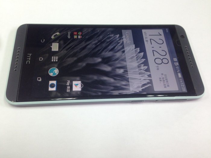 HTC Desire 820 dual sim  5.5吋 四核心 1300萬 4G 送Sd卡16G