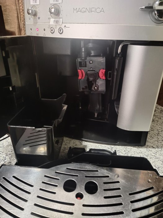 二手 DeLonghi  ESAM3200 全自動咖啡機 煒太代理商貨 本公司租賃機退役