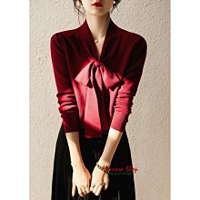 歐美 SD 新款 一款美麗的純羊毛衫 氣質蝴蝶結飄帶 V領微寬鬆羊毛針織衫上衣 三色 (V1207)