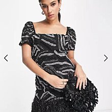 (嫻嫻屋) 英國ASOS-Miss Selfridge亮片動物紋圖案方領泡泡袖U背露美背仿羽毛邊裙洋裝禮服 EJ23