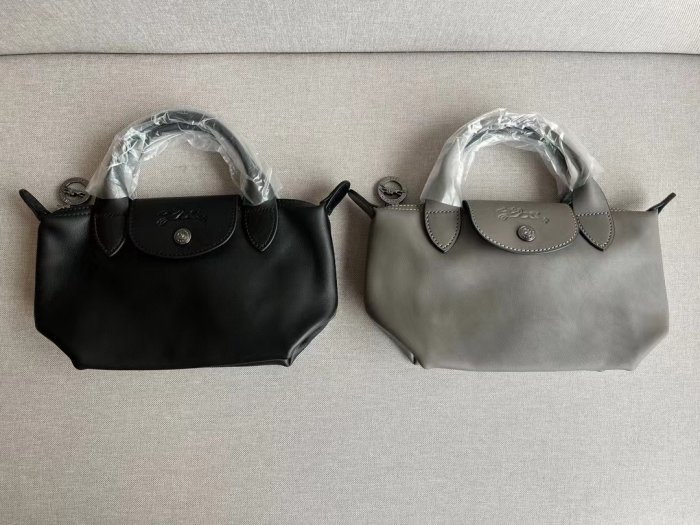 ╭☆包媽子店☆LONGCHAMP Le Pliage Xtra 羊皮迷你款餃子包