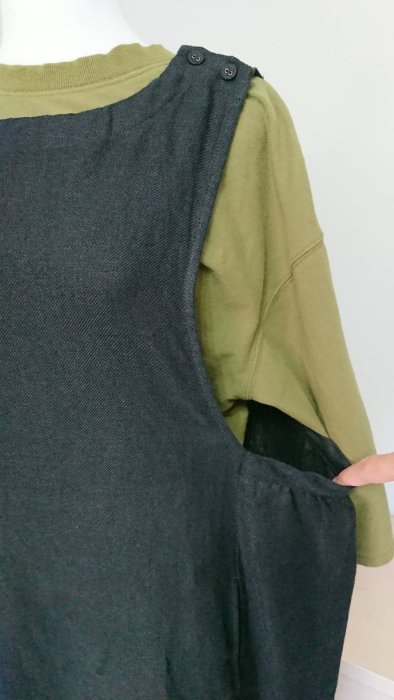 日式原單100%麻質設計款無袖連衣裙(老銀屋)