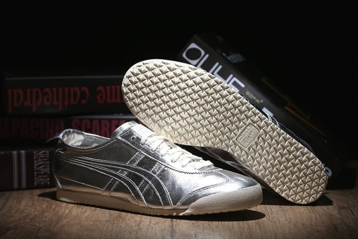 asics onitsuka tiger 鬼塚虎 mexico 66 銀色 皮革 經典 復古鞋 休閒鞋 男女鞋