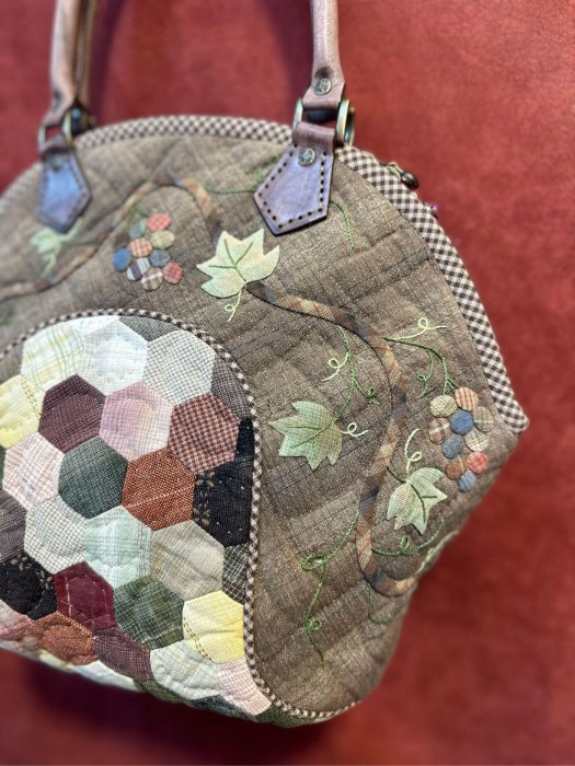 純手縫 日本先染布 祖母花園 貝殼包 手工拼布包