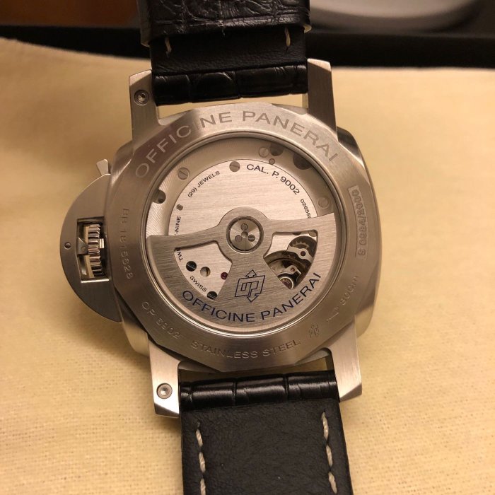 Panerai Luminor GMT PAM00321，九成新，原廠配件完整