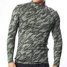 貳拾肆棒球--日本帶回UA Under armour cold gear 冬季限定保暖緊身衣/迷彩綠1327601