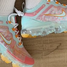 NIKE AIR VAPORMAX 2019 QS 粉藍 女神 糖果 氣墊 透氣 跑步 慢跑鞋 CD7096-300