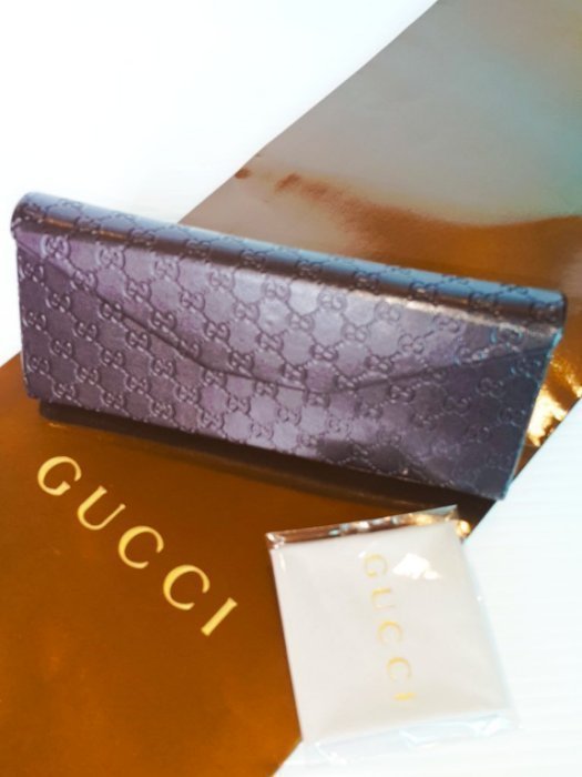 (售?)全新 古馳 Gucci 真品 摺疊皮質眼鏡盒(L號)飾品原廠配件盒太陽眼鏡盒 名牌眼鏡盒 磁釦收納盒