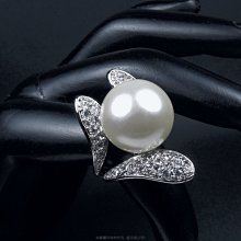 珍珠林~14MM單顆珍珠花蝴蝶戒指~日本最高級南洋硨磲貝珍珠 (內徑16mm.17mm) #056