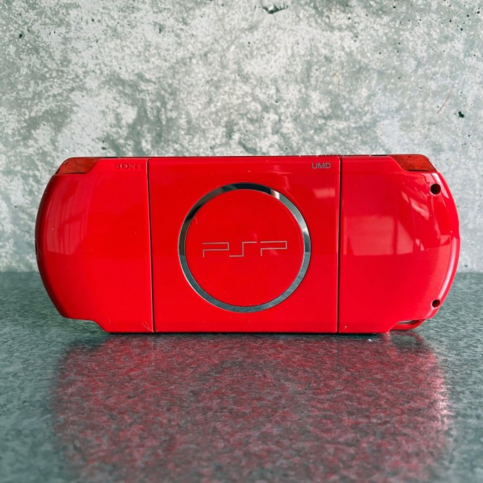 平常小姐┋2手┋稀少 戰神紅黑色限定機 PSP 3007主機＋2G+配件盒裝